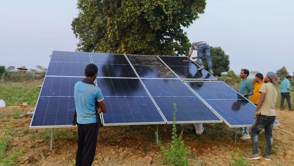 Modern Bungalow Solar Installation